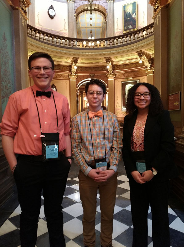 YIG Student at state capitol